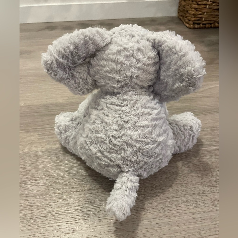 JELLYCAT Soft Grey Fuddlewuddle Elephant Stuffed Plush Toy. - Picture 4 of 7